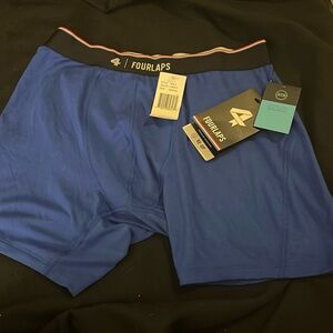 NWT men’s size M FOURLAPS boxer brief.